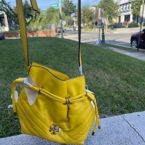 Brand NWT Tory Burch Kira chevron bucket Bag